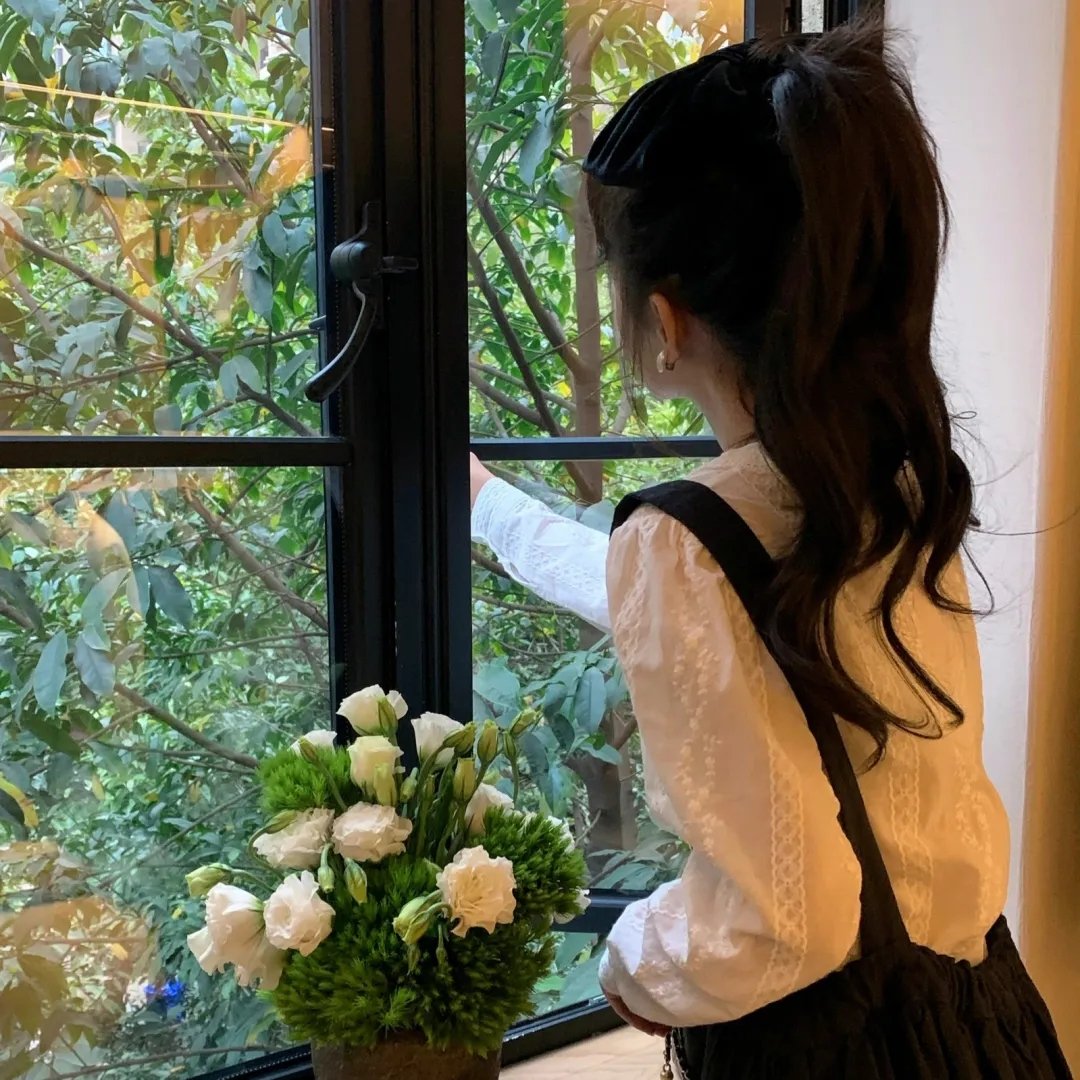 为何已成过去海报